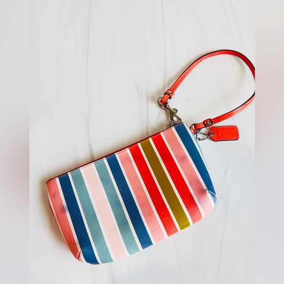 COACH PEYTON MULTI STRIPE WRISTLET ACCESSORY - Picture 12 of 12